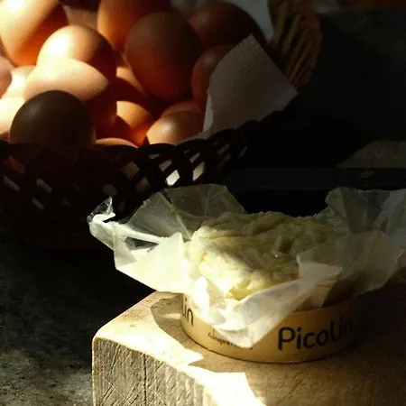 La Grande Maison De Migou * Larrazet