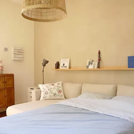 La Grande Maison De Migou * Larrazet